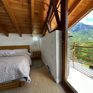 Bujtina Carku Gasthof Theth