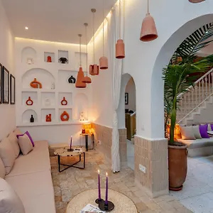 K-white Casa de hóspedes